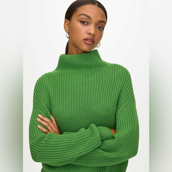 ARITZIA - Pixie Green Montpellier Sweater - Picture 3 of 13